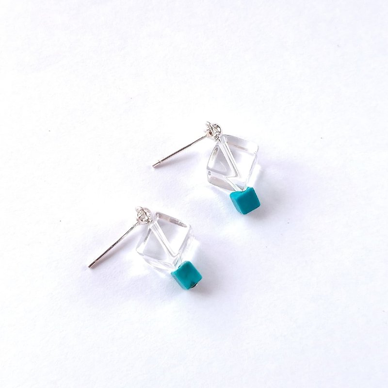 【Building blocks】 White crystal, Turquoise, Sterling silver earring - ต่างหู - เครื่องเพชรพลอย 