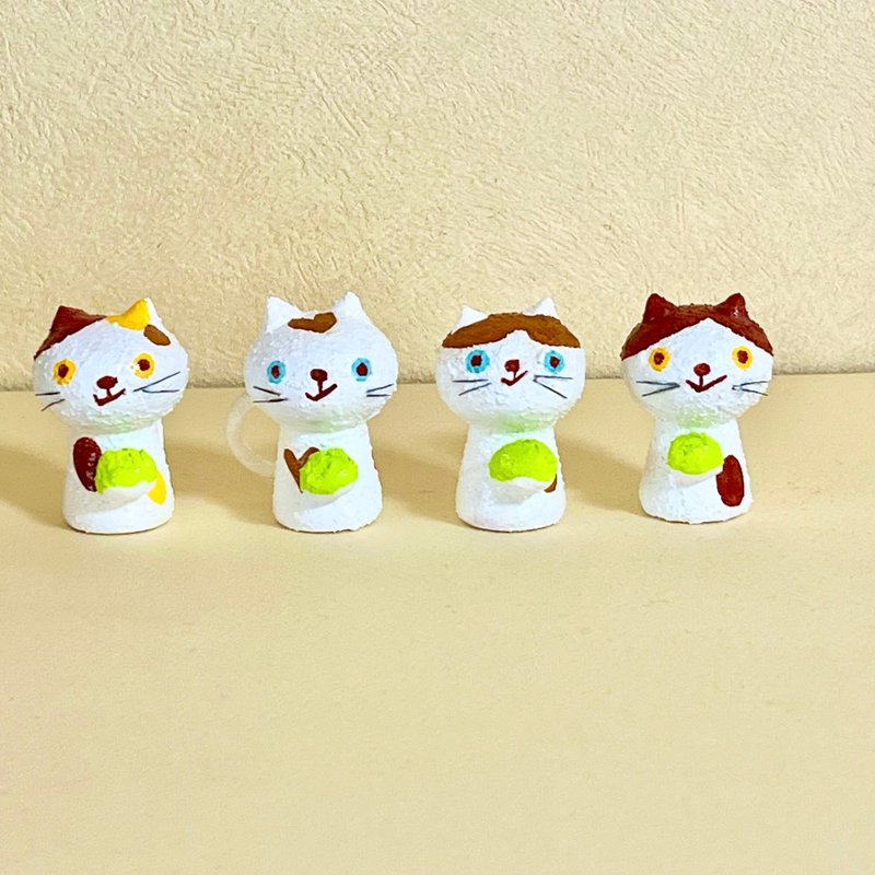 Creative mini kokeshi white cat - ตุ๊กตา - ไม้ ขาว