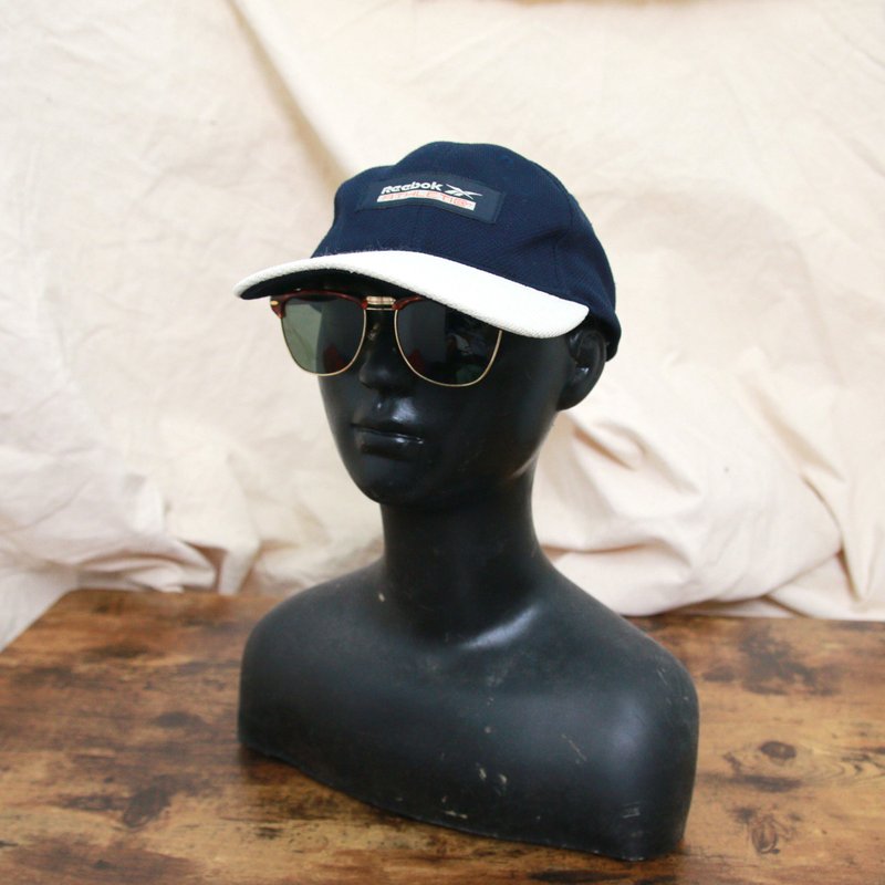 Back to Green::夏季帽款 撞色拼接 棒球帽 d-65//vintage hat - 帽子 - 棉．麻 