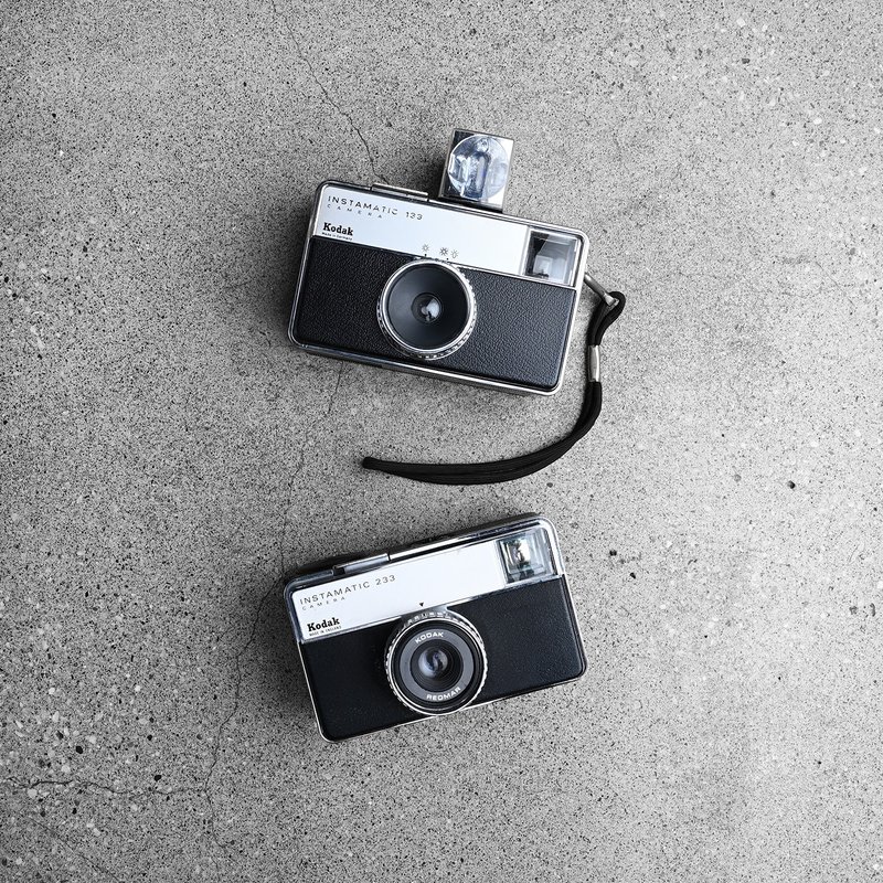 Vintage 1968 Kodak Instamatic 133 233柯達古董相機 / Vintage - 相機/拍立得/底片相機 - 塑膠 黑色