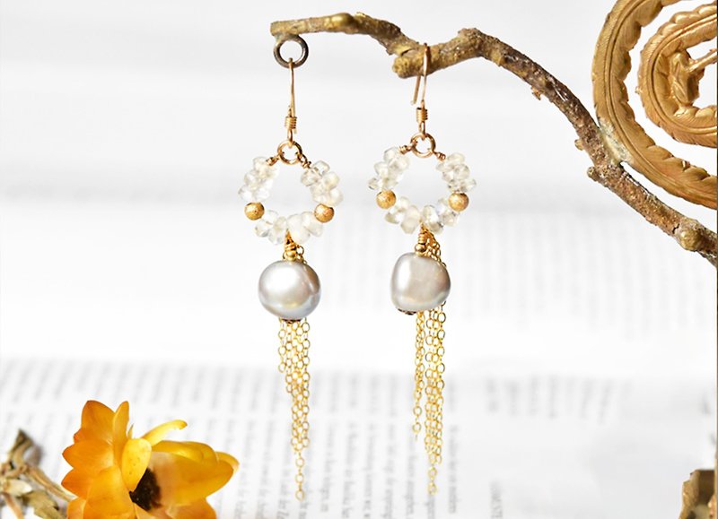 Natural Black Pearl 14kgf Shiny Earrings - Natural Moonstone - Pearl - Earrings & Clip-ons - Other Metals Gold