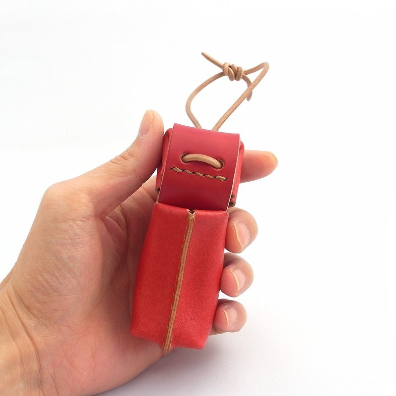 Coin Case using Sappan Wood Dyed Leather【ham/はむ】 - กระเป๋าใส่เหรียญ - หนังแท้ สีแดง