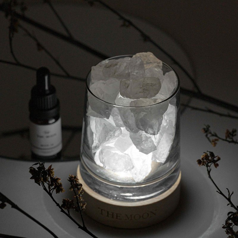 THE MOON White Crystal Diffuser // Calm X Calm - Fragrances - Crystal White