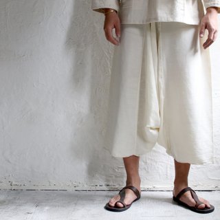 Omake chestnut family nine points wide pants (white)