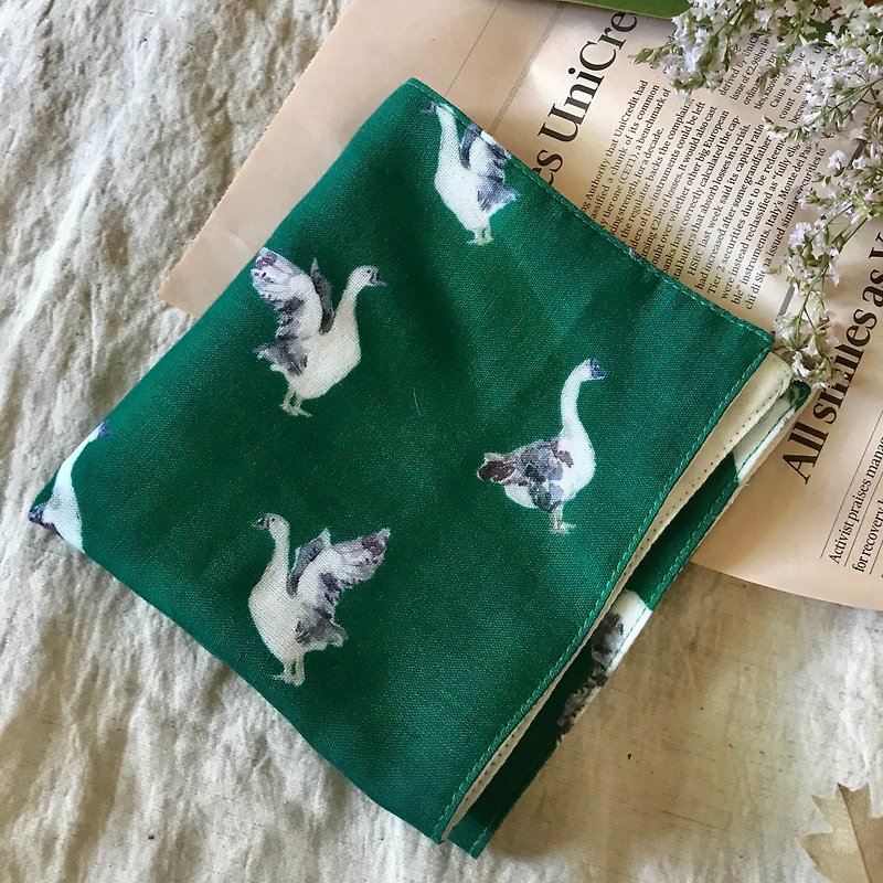 Emerald Grey Goose Square Scarf/Double Cotton Illustrated Handkerchief/Exclusive Print - ผ้าเช็ดหน้า - ผ้าฝ้าย/ผ้าลินิน 