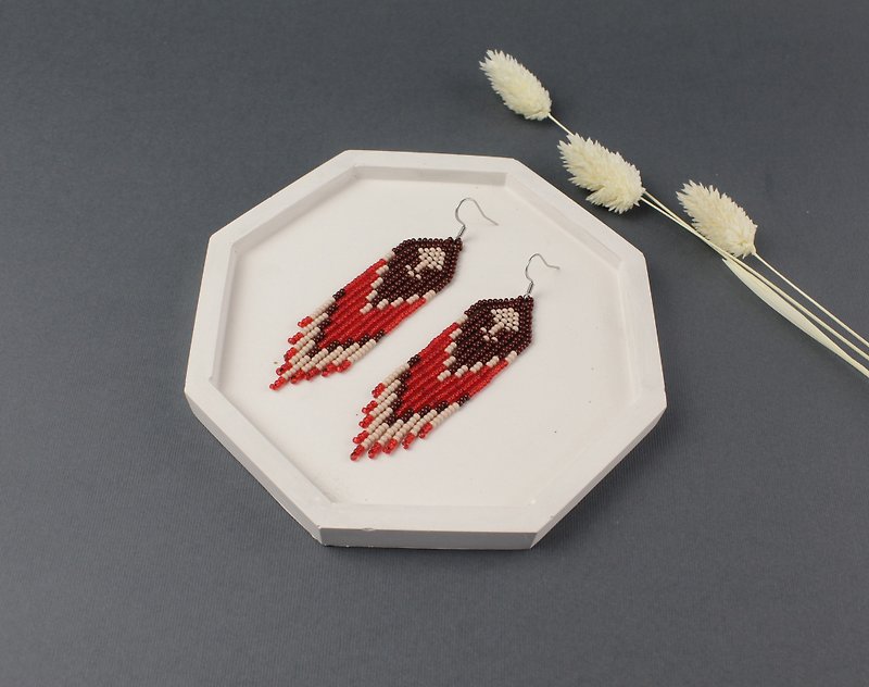 Seed bead earrings hippie jewelry for women - 耳環/耳夾 - 玻璃 紅色