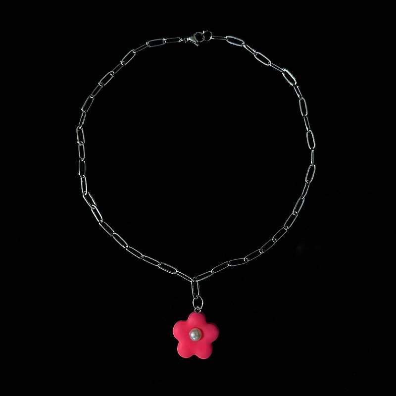 Polymer Clay Necklace Fluorescent Neon Pearl Flower Necklace - สร้อยคอ - ดินเผา สีแดง