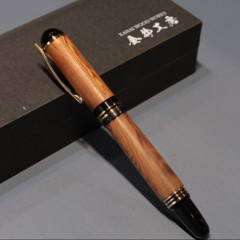 Yakusugi fountain pen - ปากกาหมึกซึม - ไม้ สีนำ้ตาล