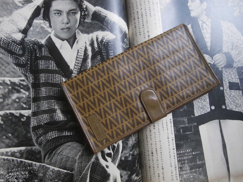 【昔の昔】初期の中古アンティークバッグイタリア製VALENTINOロングウォレット - 財布 - その他の素材 多色