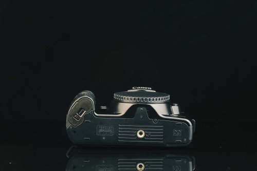 Canon EOS 3000 #2939 #135 フィルムカメラ - ショップ Rick
