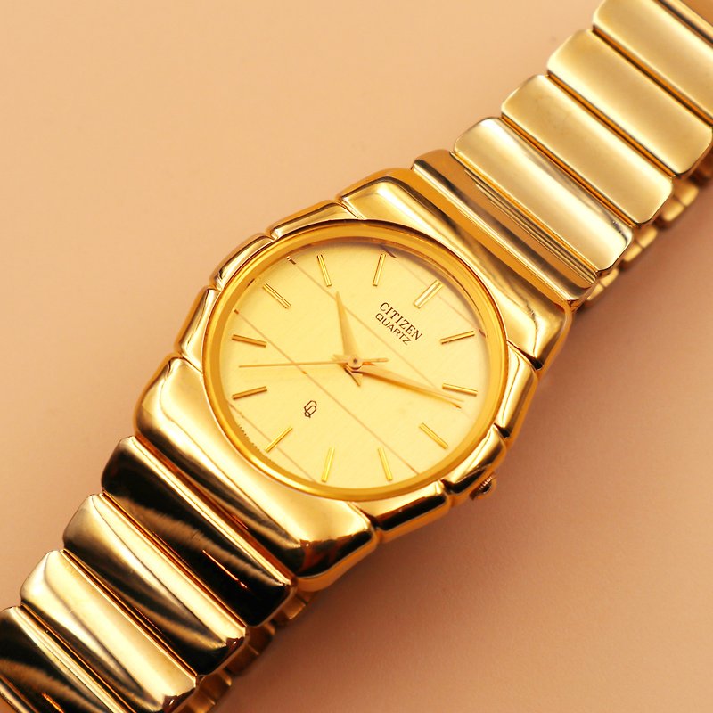 CITIZEN Premium Quartz Antique Watch - นาฬิกาผู้หญิง - โลหะ 