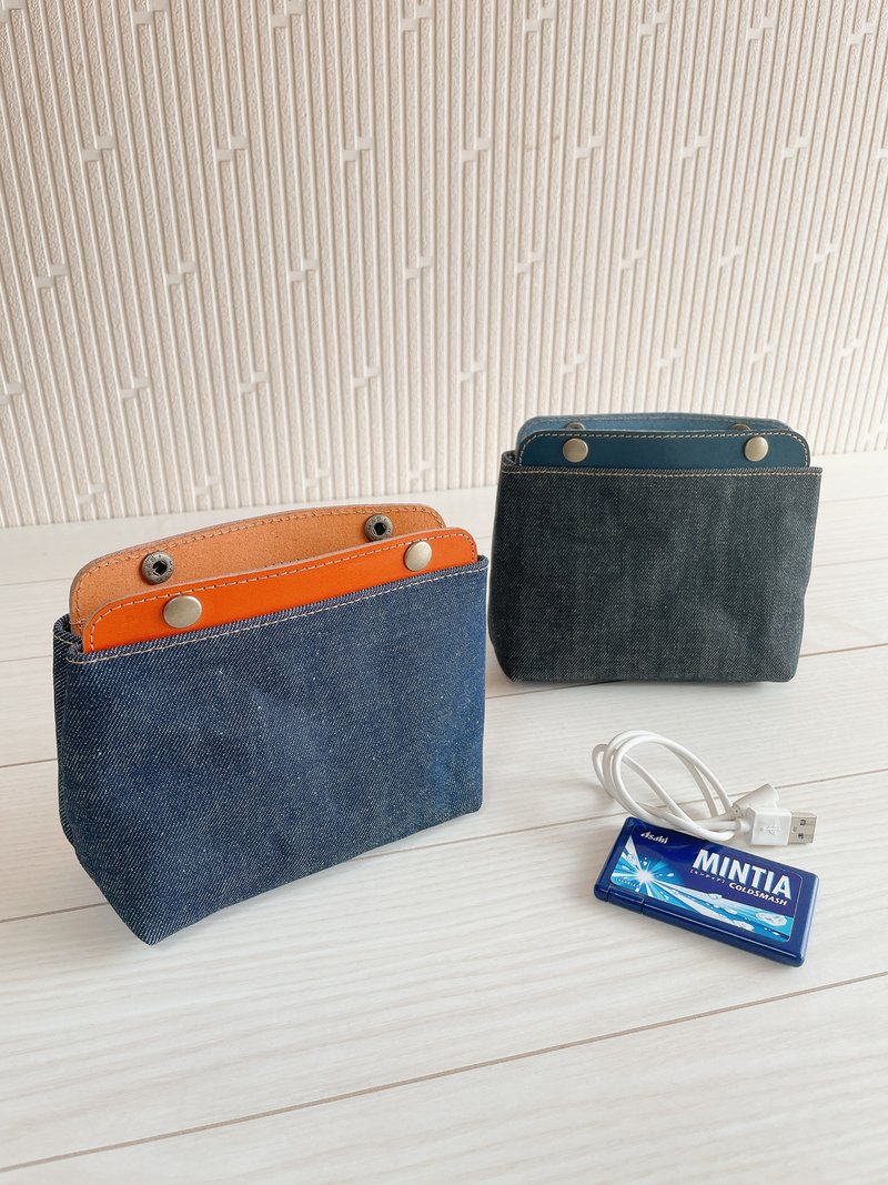 Okayama Denim Genuine Leather Multi-Pouch Tanned Leather Wide Gusset Cosmetic Pouch Leather Pouch Indigo Black - กระเป๋าเครื่องสำอาง - หนังแท้ สีส้ม