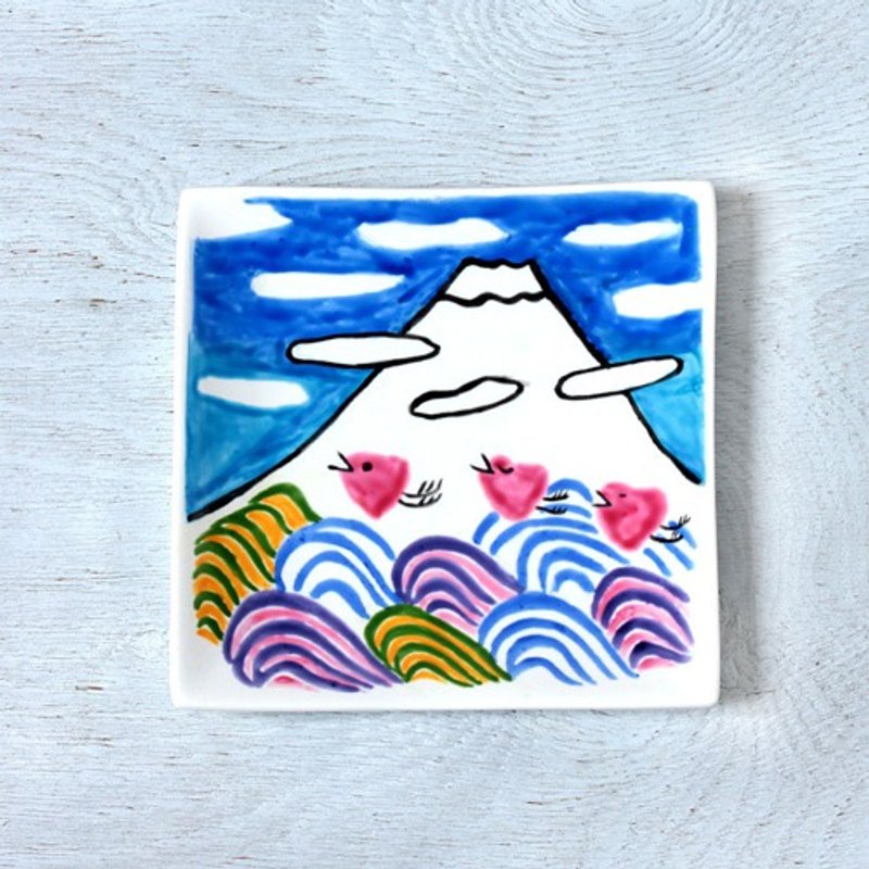 Mt. Fuji in winter, square plate (15 cm) - จานเล็ก - ดินเผา 