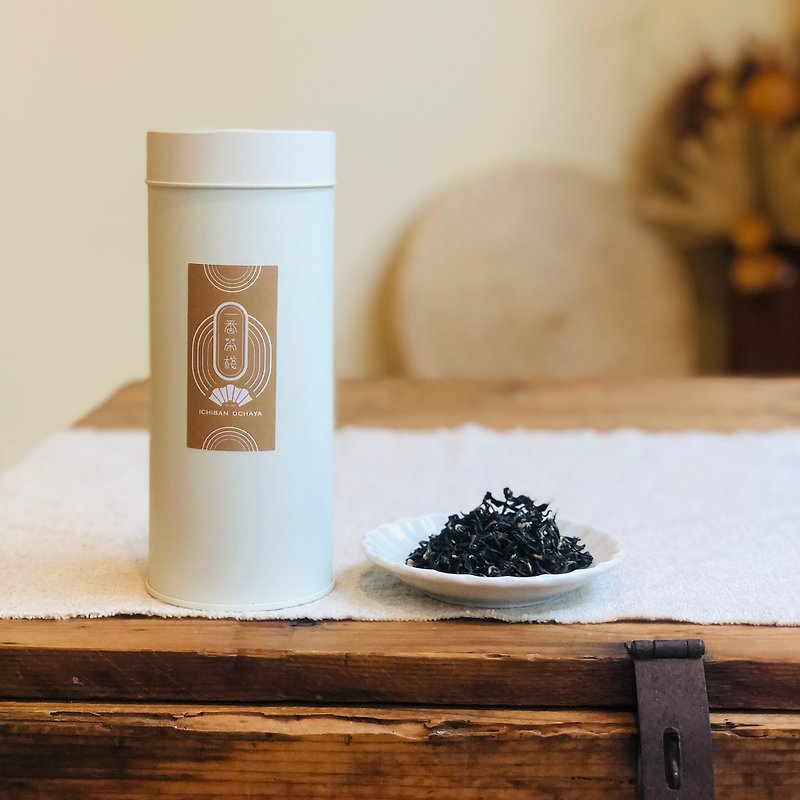 Taiwan Tea Tour ~ Oriental Beauty Tea - Tea - Other Materials White