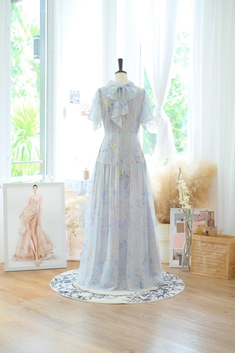 Blue floral bridesmaid dress Wedding guest dress Vintage inspired maxi dress - 洋裝/連身裙 - 聚酯纖維 藍色