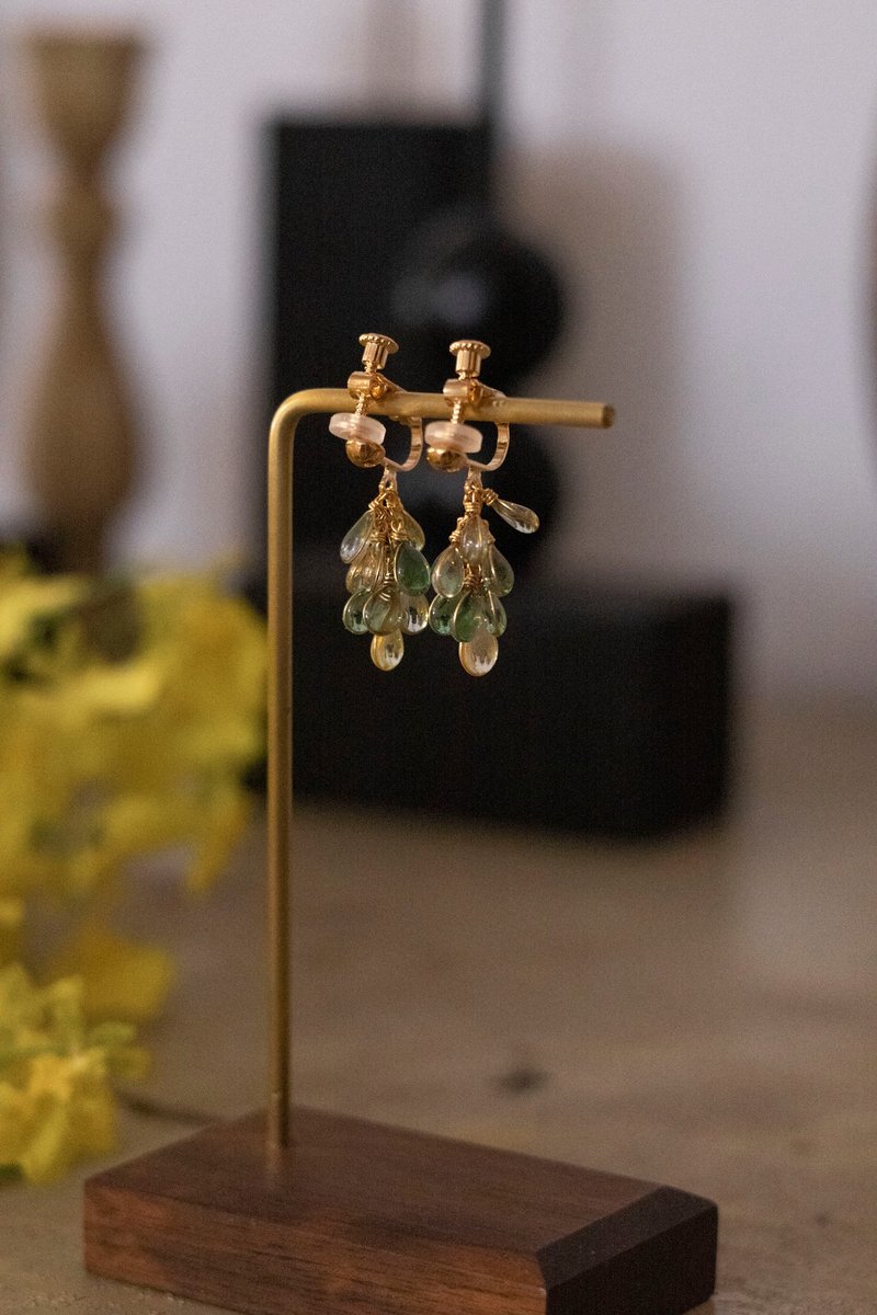 【Prayer】-Proliferation - Earrings & Clip-ons - Resin Green