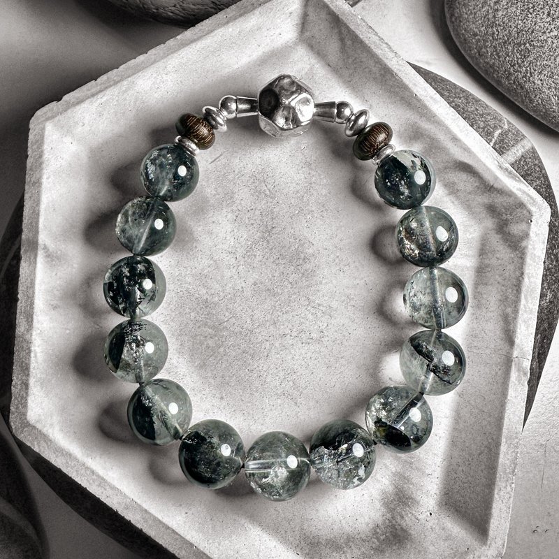 12mm+ Shining Diamond, Agarwood, Forged Corner Beads, Silver Bracelet - Bracelets - Semi-Precious Stones 