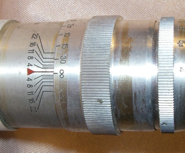 ソ連製レンズ Jupiter11 135mm f4 ライカL39マウント ソ連製レンズ Jupiter11 135mm f4 ライカL39マウント - メルカリ