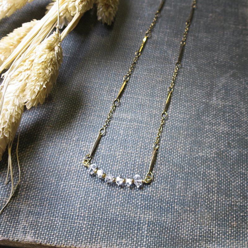 VIIART. Small diamonds. Herkimon Double Pointed Crystal Shining Diamond Ancient Gold Plated Necklace Clavicle Chain - Necklaces - Gemstone White