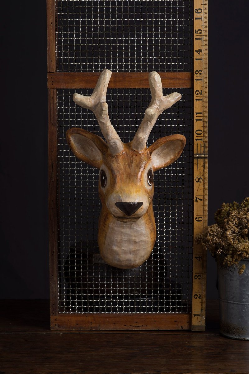 deer paper mache wall mount - ตกแต่งผนัง - กระดาษ สีนำ้ตาล