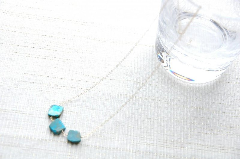 Blue Opal chain necklace 14 kgf - Necklaces - Semi-Precious Stones Blue
