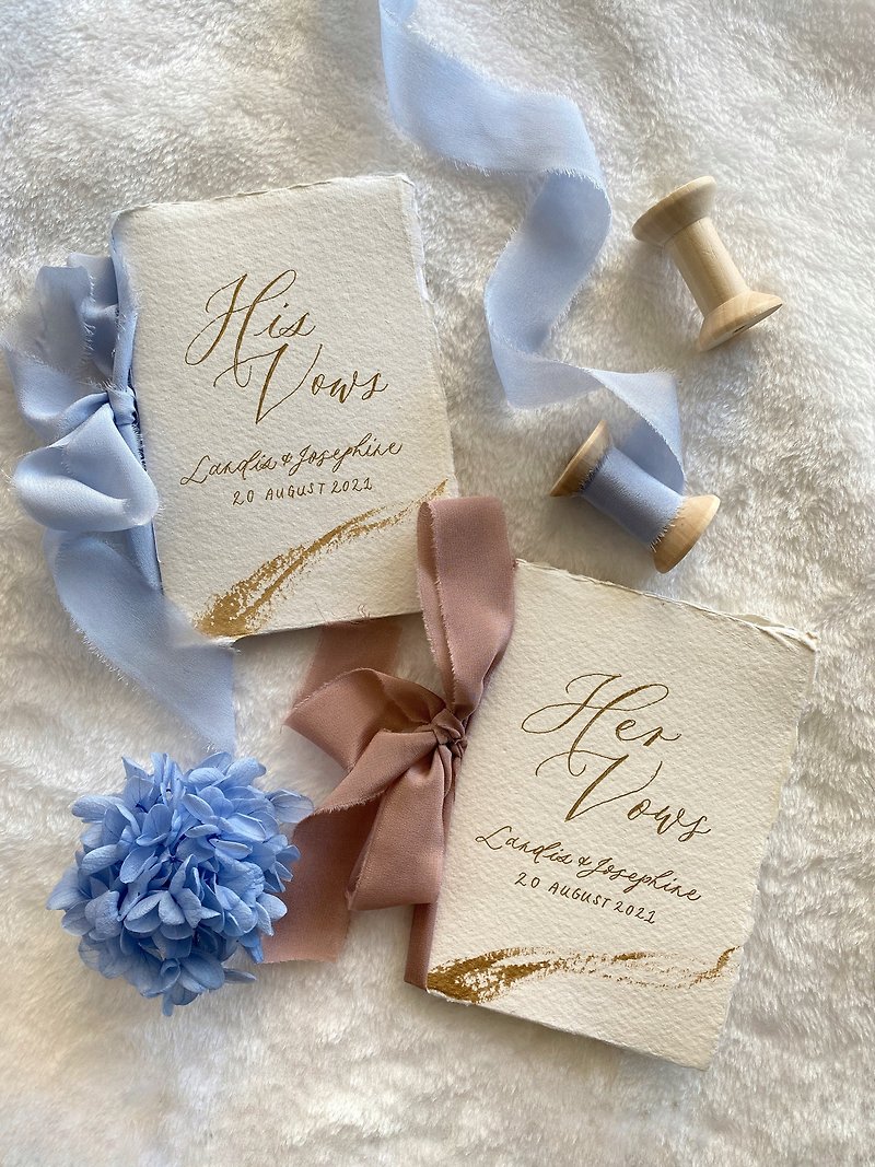 Customized hot stamping handmade English Western calligraphy wedding ribbon vow book Vow book (a set of two) - ทะเบียนสมรส - กระดาษ ขาว