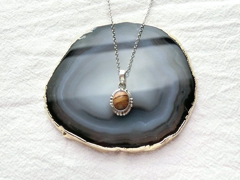 Tiger eye stone 925 sterling silver will be simple style necklace Nepal handmade silver - Necklaces - Gemstone Silver