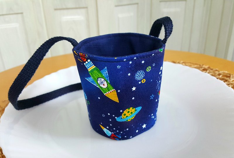 Flying to the universe, Japan imported cotton cloth ~ environmentally friendly portable cup bag / green cup set / drink cup set - Beverage Holders & Bags - Cotton & Hemp Multicolor
