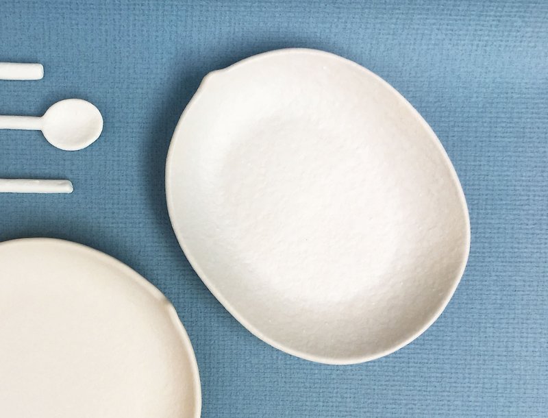 植島陶製    米果雪餅     ll蛋糕盤 飾品盤 - 小碟/醬油碟 - 陶 白色