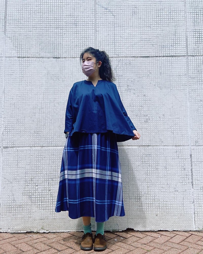 Self-made checkered half umbrella skirt - กระโปรง - ผ้าฝ้าย/ผ้าลินิน สีน้ำเงิน