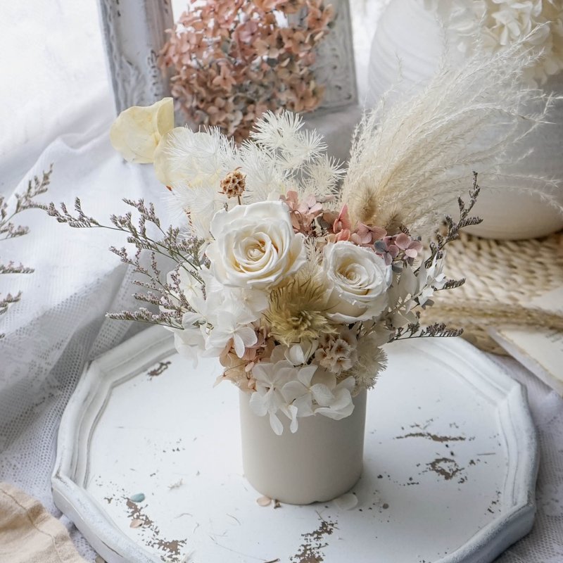 Nordic style eternal life flower ceremony opening flower ceremony birthday flower ceremony entry ceremony promotion flower ceremony [can be customized] - Dried Flowers & Bouquets - Plants & Flowers White