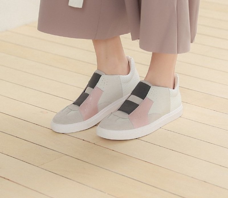 Geometric color block stitching high tube leather bandage casual shoes powder apricot white - Women's Casual Shoes - Genuine Leather Pink