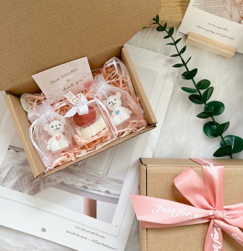 Piggy Candle韓式香氛蠟燭 婚禮小物-愛心絨毛小熊擴香石禮盒