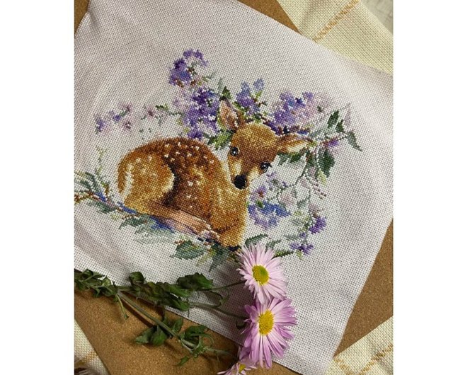 かわいい子鹿のカウントクロスステッチキット刺繍 - ショップ Bijouspace 編み物/刺繍/羊毛フェルト/裁縫 - Pinkoi