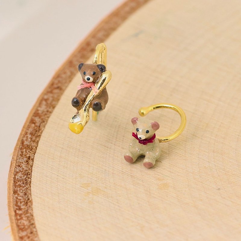 【日本製 】泰迪熊吃蜂蜜 耳骨夾 一組2入 贈禮盒包裝 - 耳環/耳夾 - 銅/黃銅 咖啡色
