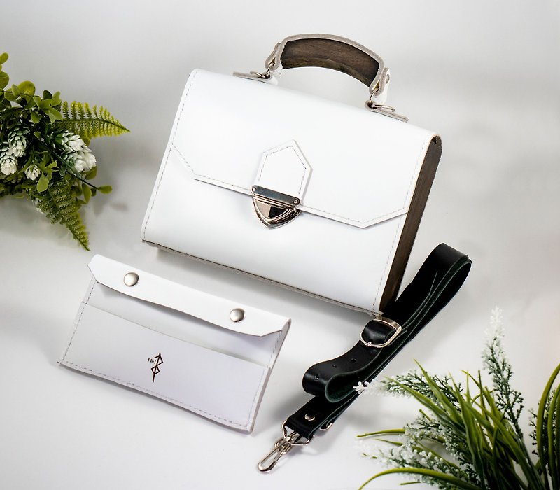 woman leather bag, bag with wood sides, white leather shoulder bag - 手提包/手提袋 - 真皮 白色