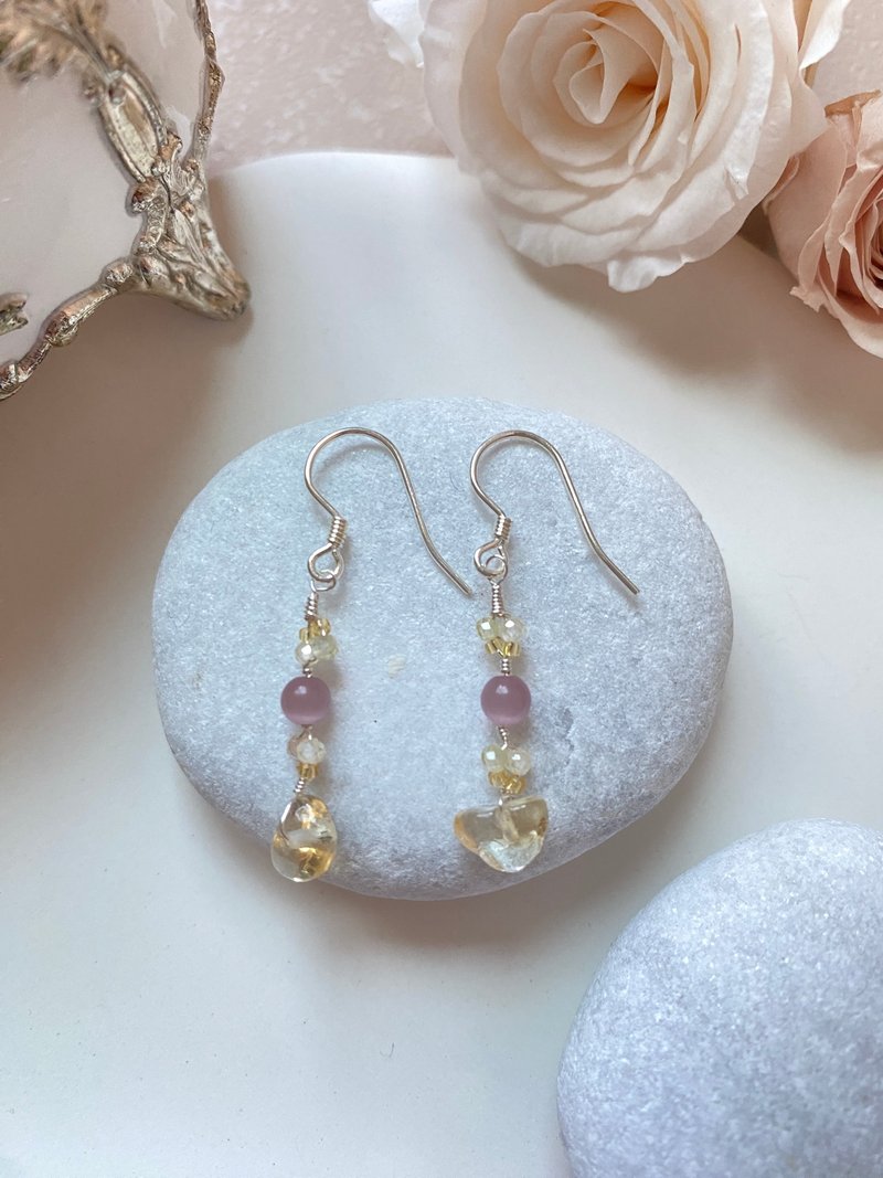 【Kimiko手作飾品】秋季微醺-耳環 B款 - 耳環/耳夾/耳骨夾 - 水晶 紫色