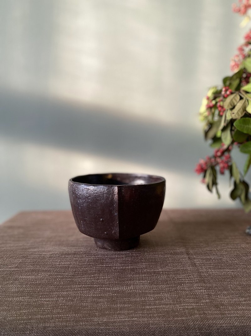 Tea powder hand-kneaded pottery bowl - ถ้วยชาม - ดินเผา 