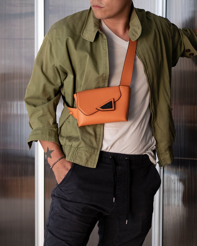 GUTZ BUDDY BELT BAG - Messenger Bags & Sling Bags - Genuine Leather Orange