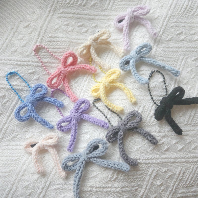 Crochet bow - ที่ห้อยกุญแจ - ผ้าฝ้าย/ผ้าลินิน หลากหลายสี