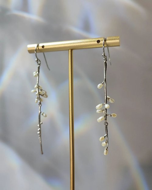 Hitoku 桂 | 耳鈎 | 925銀銲接系列 | 樹枝耳環 | 天然珍珠