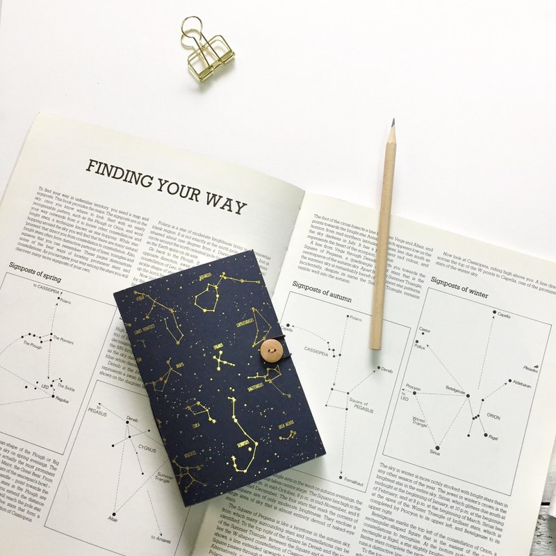 A6- Gold Foil Constellation Notebook - 筆記本/手帳 - 紙 黑色