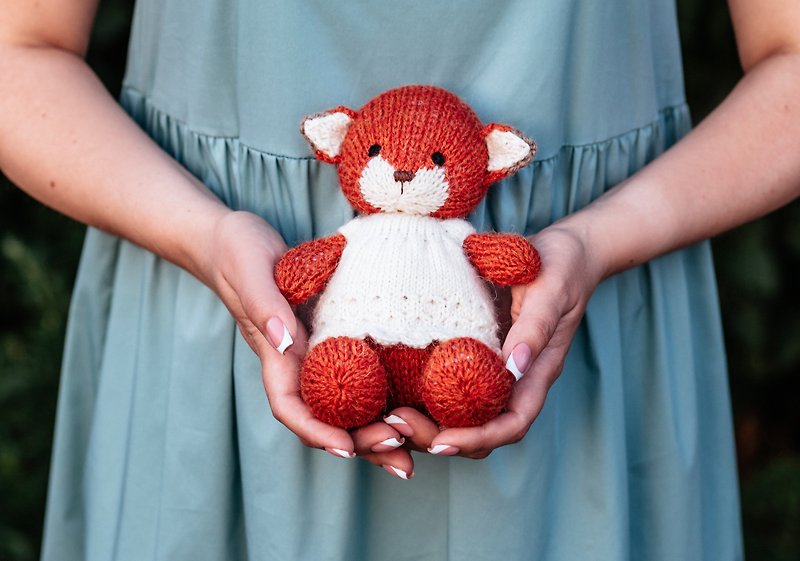 knitted red fox, forest animal, amigurumi fox, fox for photograpfing newborns - ของขวัญวันครบรอบ - ขนแกะ 