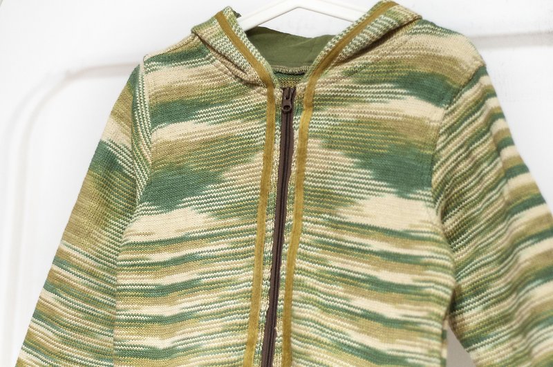 Women's Japanese Style Japanese Thick Cotton Knit Jacket Hand-knitted Winter Warm Jacket Knitted Hooded Jacket Christmas Gift Valentine's Day Mother's Day-Green Gradient Stripes Grassland Matcha - สเวตเตอร์ผู้หญิง - ผ้าฝ้าย/ผ้าลินิน สีเขียว