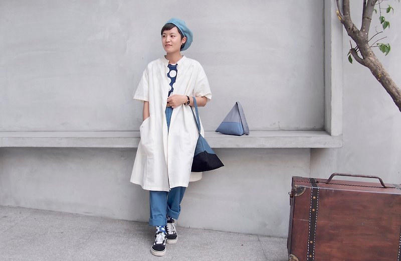 Morandi Gray x Blue Neutral Color Shoulder Back Triangle Bag (L) - Handbags & Totes - Cotton & Hemp Gray