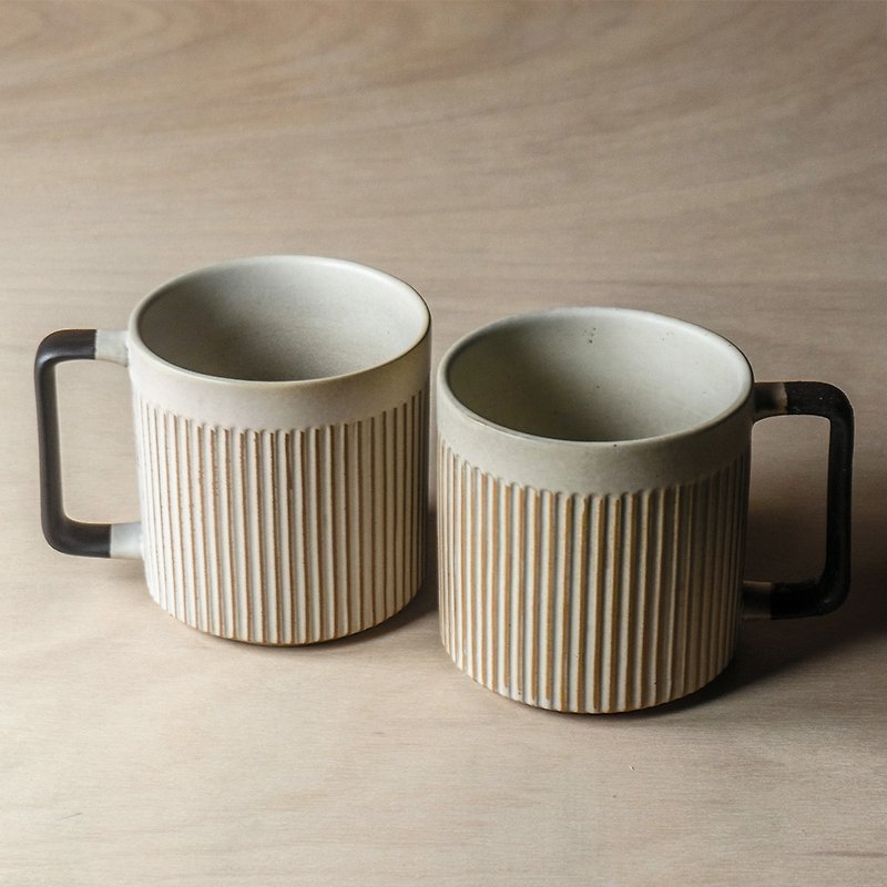 Beige straight grain mug 550ml double set single cup - Mugs - Pottery Khaki