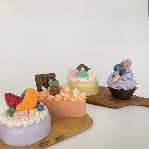 青手作皂 【青手作DIY】 MP甜點蛋糕設計皂 - 下單前請先私訊預約