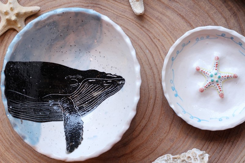 Blue whale ☆ bowl - Pottery & Ceramics - Other Materials Blue