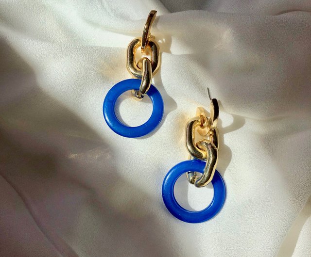 Blue hot sale lucite earrings