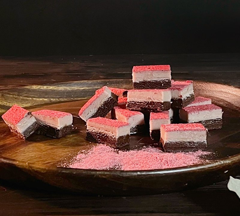 Ruby Raw Chocolate【Dark Cube Chocolate】 - ช็อกโกแลต - ไม้ สีนำ้ตาล